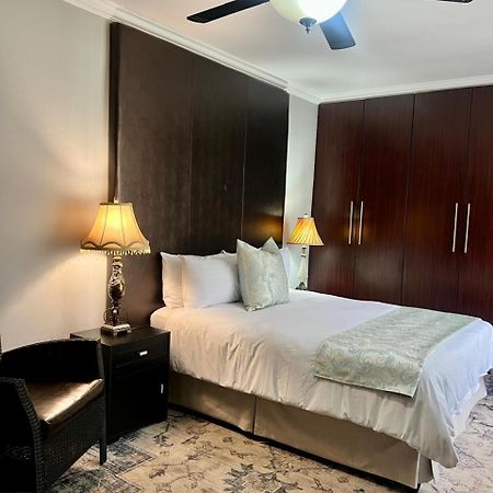 Silken Trap Accommodation No Loadshedding Johannesburg Bagian luar foto