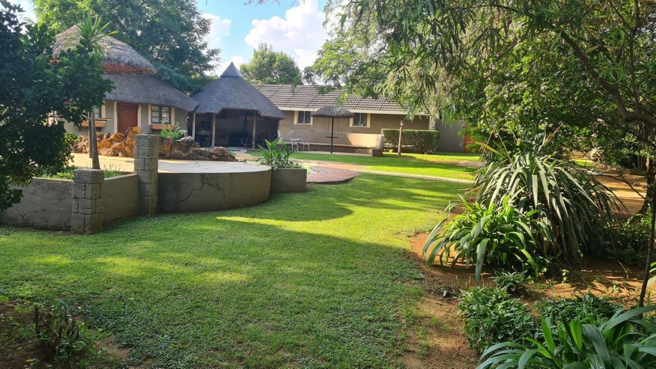 Silken Trap Accommodation No Loadshedding Johannesburg Bagian luar foto