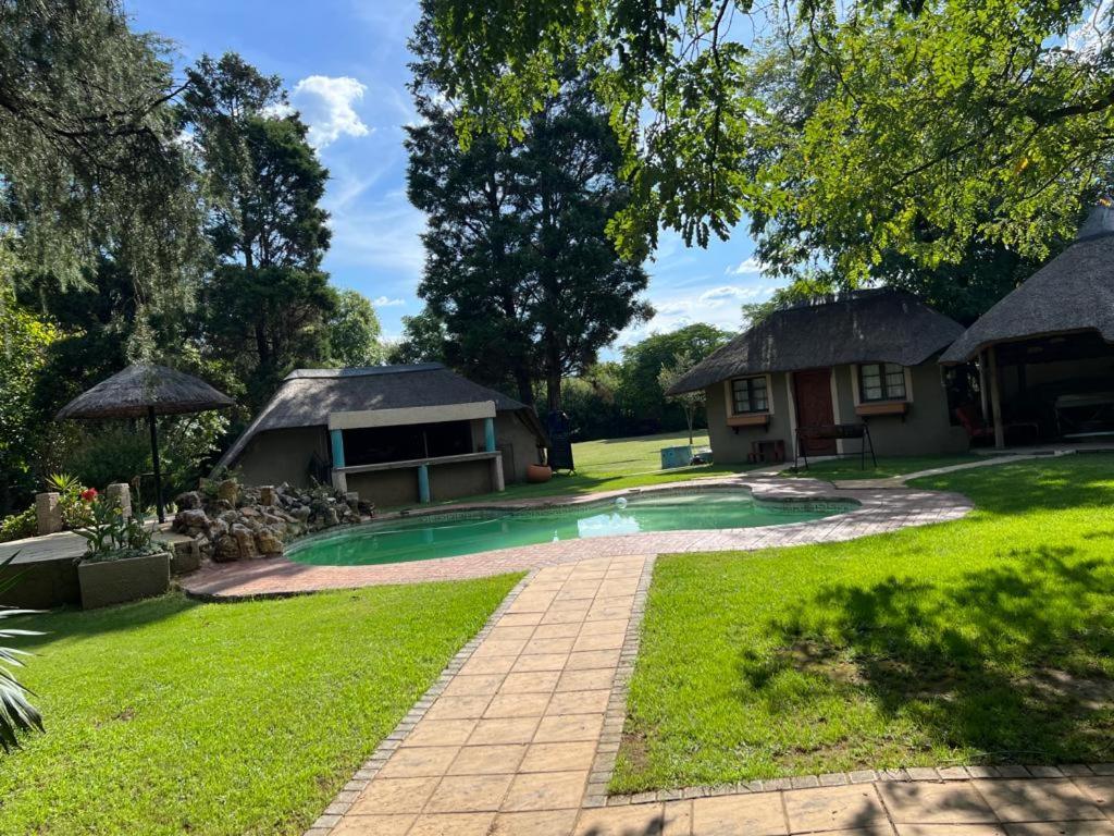 Silken Trap Accommodation No Loadshedding Johannesburg Bagian luar foto