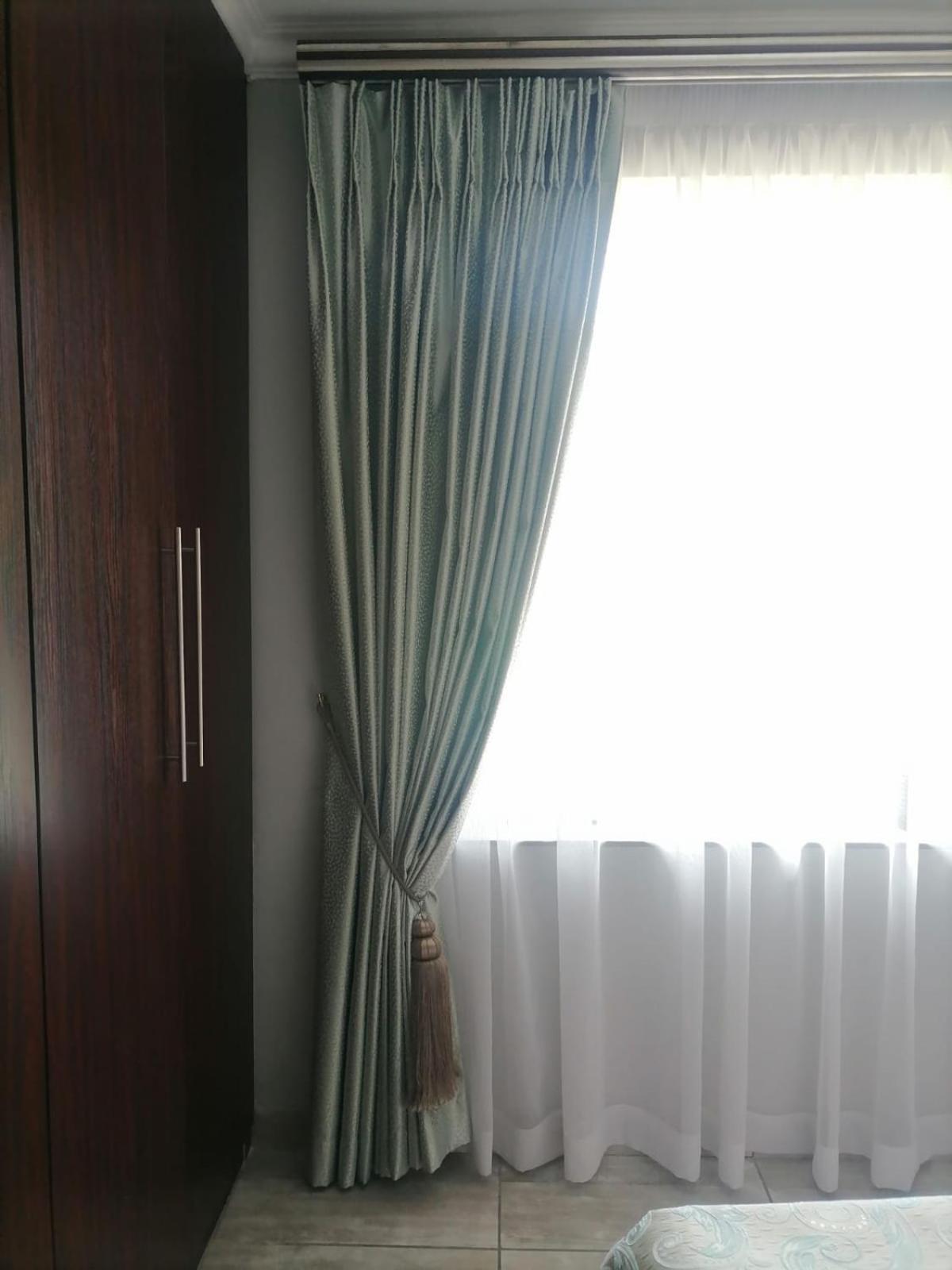 Silken Trap Accommodation No Loadshedding Johannesburg Bagian luar foto